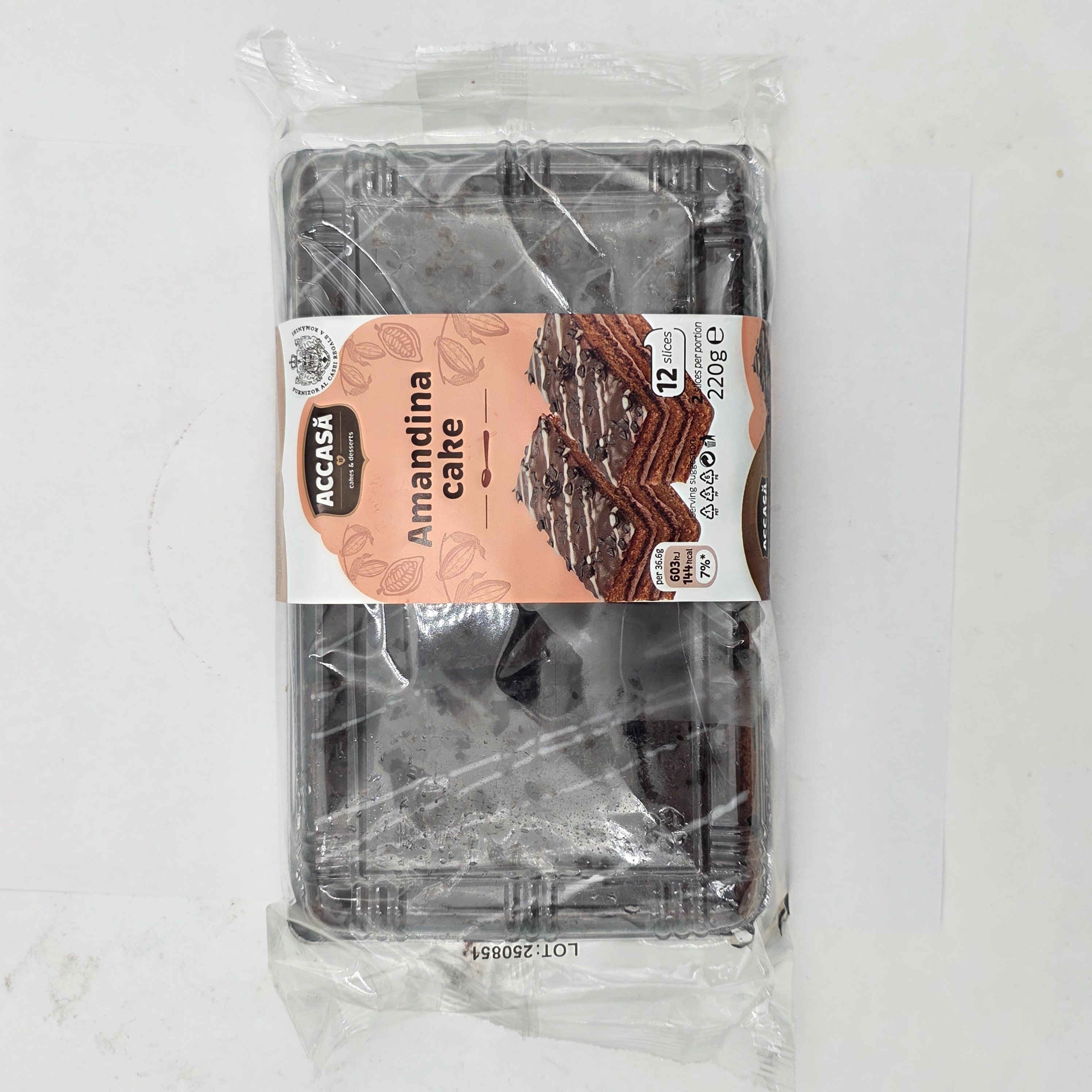 CAKE CHOCOLATE