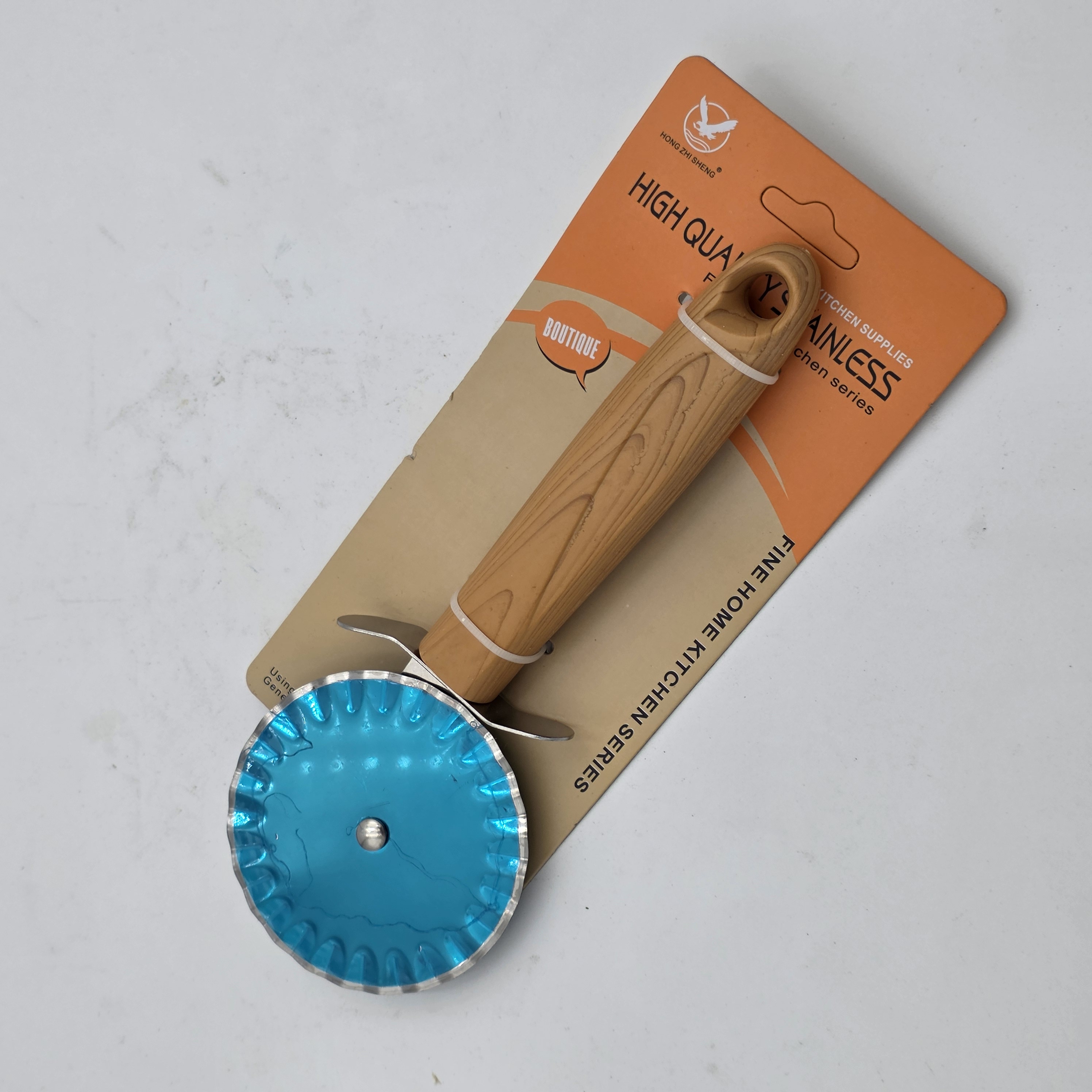 PIZZA CUTTER WOOD HANDLE